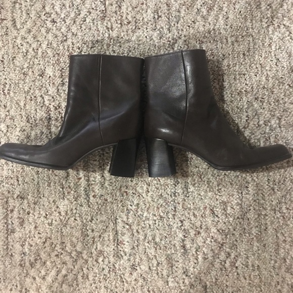 Women’s Nine West Boots - Picture 3 of 8